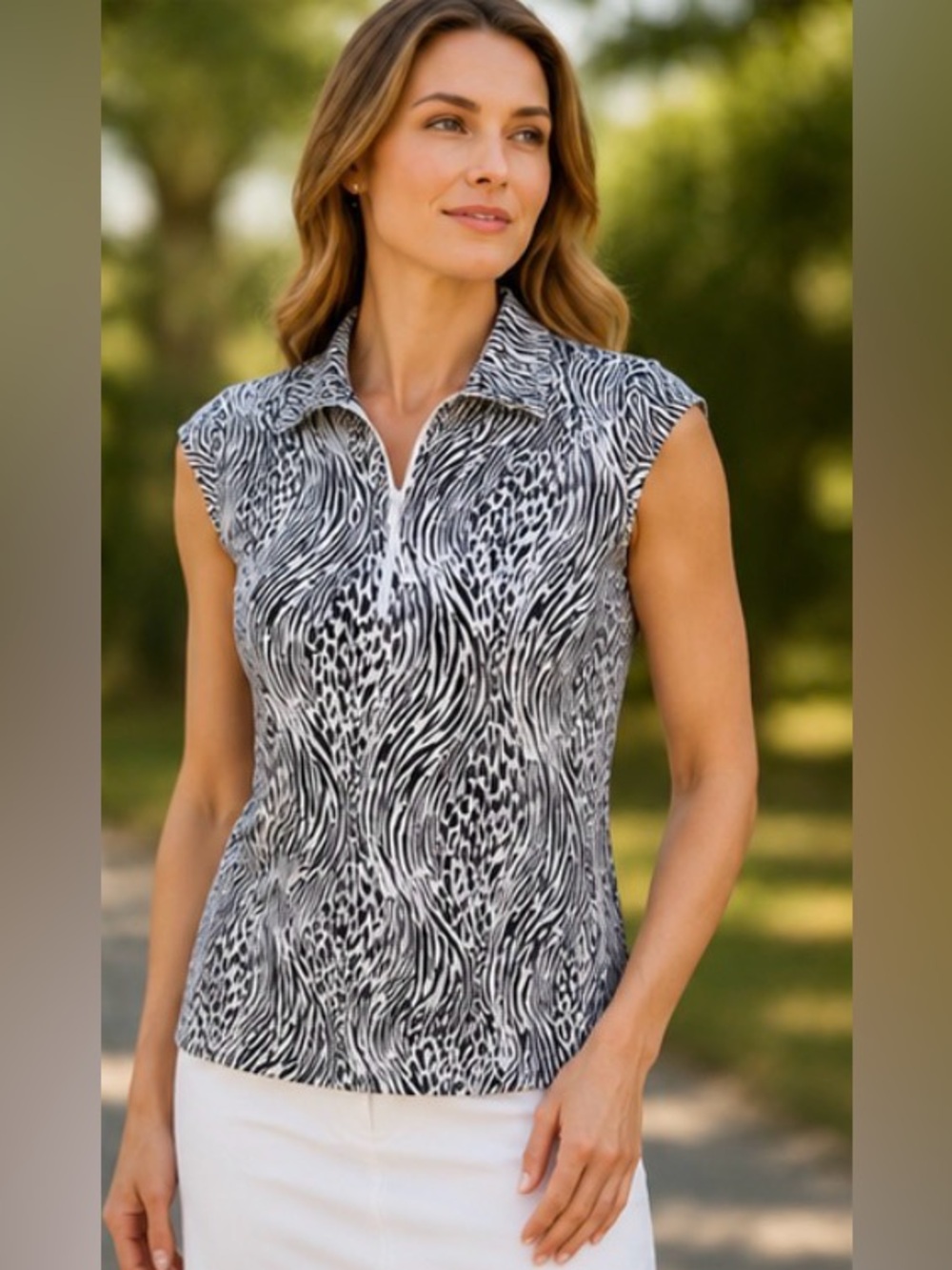 IBKUL Black & White Sleeveless Collared Tank